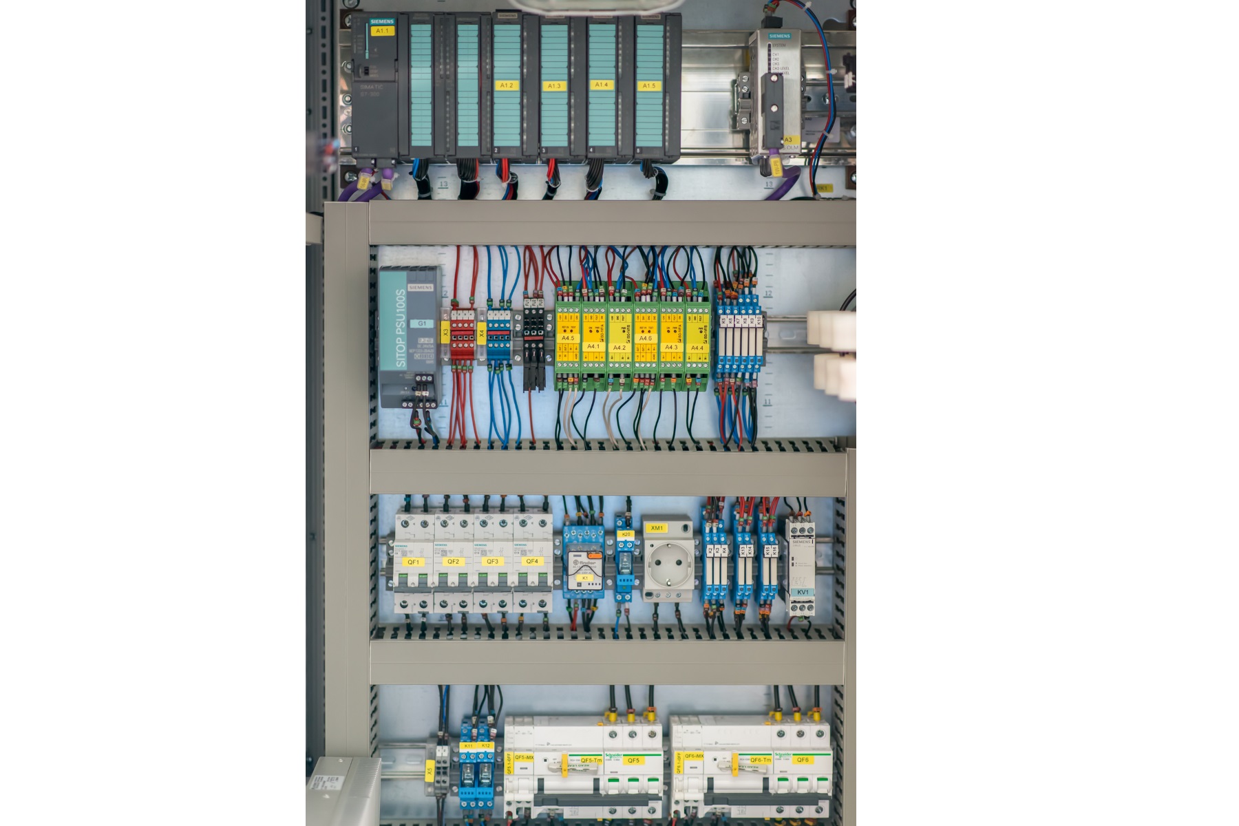 Шкаф для электротехнического оборудования ip67. Шкаф управления требования. Шкаф управления станка кр450. Шкаф аппаратуры коммутации шак авую 634 211 020. Щит управления насосами щун.